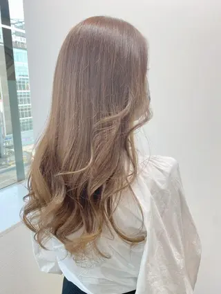 ロング カラー GRANLUSSO 〜グランルッソ駅前店所属・木口 嘉美のヘアスタイル