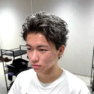 ショート パーマ メンズ スパイキーショート パーマ🔥ritaのヘアスタイル