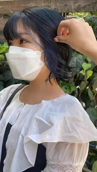 ショート レイヤーカット/ 透明感カラーmikuのヘアスタイル