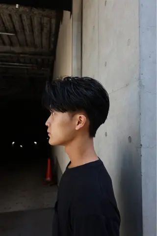 ショート パーマ メンズ 大阪梅田メンズサロン メンズパーマ荒川琢磨のヘアスタイル