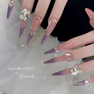 ネイル TIDY M&Mのネイルデザイン