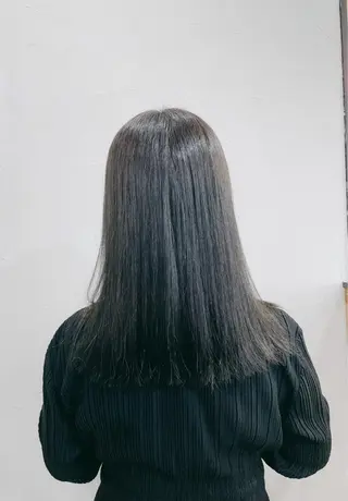 セミロング カラー かんばら りょーいのヘアスタイル