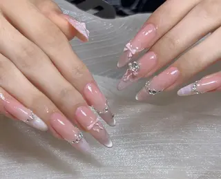 ネイル Pure&Rich Nailのネイルデザイン