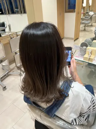 カラー 久永 菫のヘアスタイル
