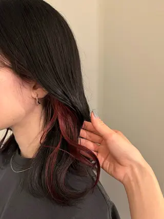 カラー 内沼 恵留菜のヘアスタイル