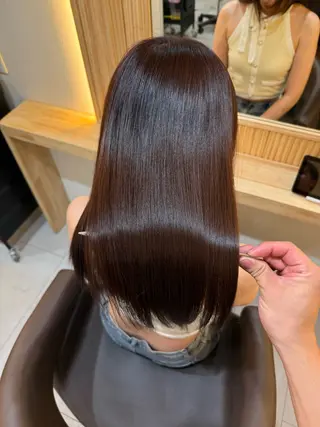 セミロング attrait南堀江所属・KAISEI髪質改善 /縮毛矯正のヘアスタイル