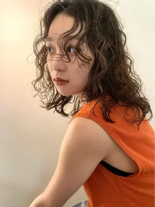 ロング パーマ tim.所属・🪐ナチュラルモード ヘア🪐honokaのヘアスタイル