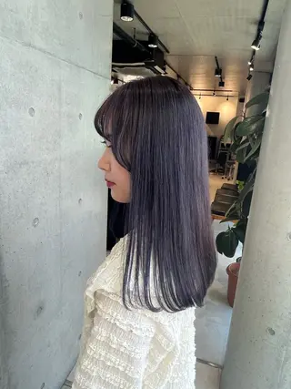 セミロング カラー Luont所属・aren ／透明感colorのヘアスタイル
