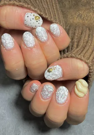 ネイル Liennail 持込デザインやり放題のネイルデザイン