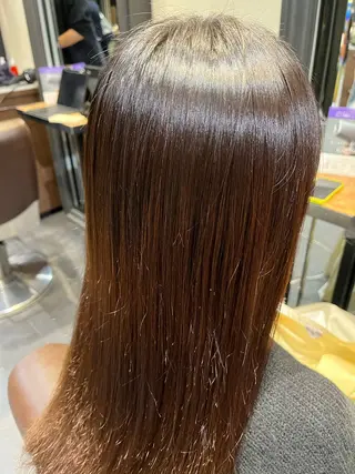 セミロング 艶髪/透明感カラー/ METEO/山田凌大のヘアスタイル