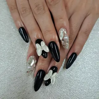 ネイル 河野ちえ (雑誌掲載サロン)のネイルデザイン