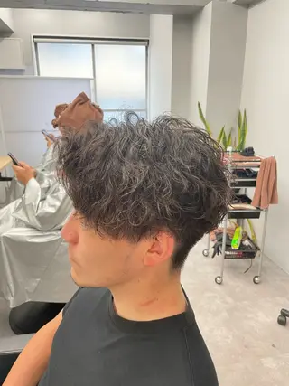 ショート パーマ メンズ 社会人向けパーマ 北千住No.1林和輝のヘアスタイル