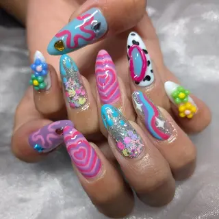 ロング salon  Liange所属・La maharo YUのネイルデザイン