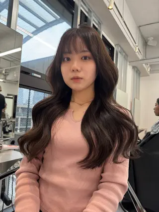 ロング Rita/髪質改善 /透明感カラーのヘアスタイル