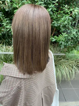 ミディアム カラー ヘアアレンジ 外苑前NO.1艶髪 透明感カラーのヘアスタイル