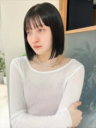 ミディアム カラー 似合わせぷつっとボブ 縮毛矯正 久保田彩菜のヘアスタイル