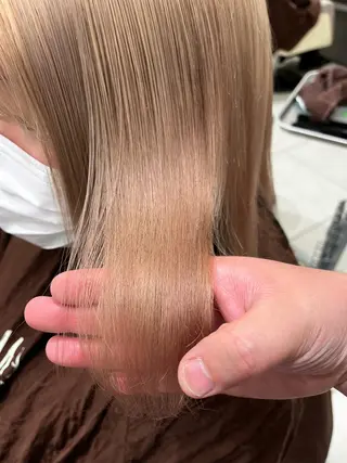 ミディアム 吹田 駿 髪質改善縮毛矯正のヘアスタイル