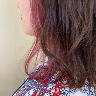 カラー レイヤーカット🐺 hina🩶のヘアスタイル