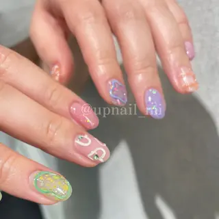 ネイル 花井 美友里のネイルデザイン