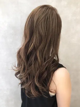セミロング カラー MOU namba ムウナンバのヘアスタイル