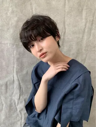 ショート パーマ 高橋 沙央のヘアスタイル