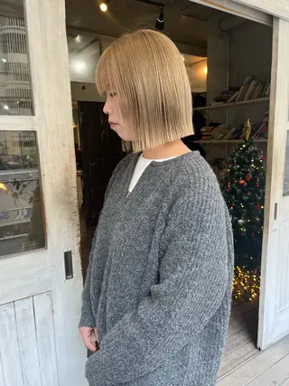 ミディアム ハイトーン/顔まわり レイヤー/YUKAのヘアスタイル