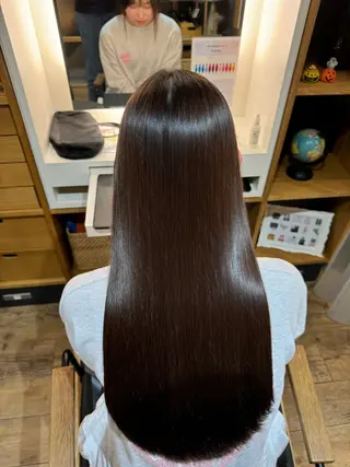 カラー/ストレート 🕊‎佐藤友奈‎🤍のヘアスタイル