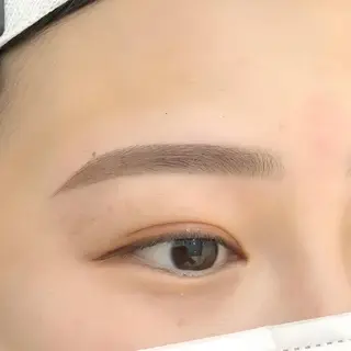 アイブロウ 眉毛サロン EAGLEの眉毛・アイブロウイメージ