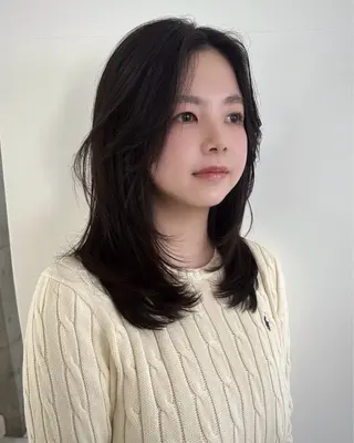 ミディアム 🎀ハイトーン/レイ ヤー/Reina🎀のヘアスタイル