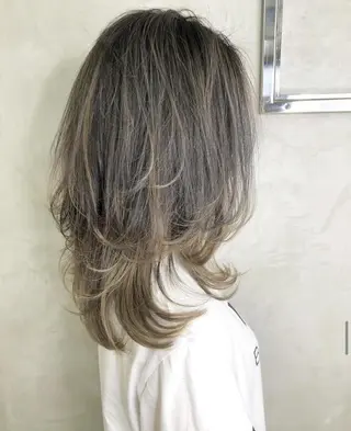 セミロング カラー ANGELICA 天理店のヘアスタイル