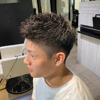 メンズ Yu シールエクステのヘアスタイル