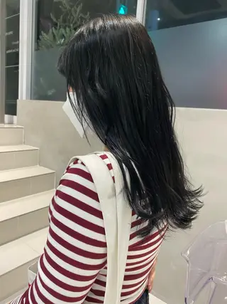 ロング カラー 透明感カラー 🩰asumiのヘアスタイル