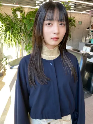 ミディアム カラー 似合わせカット レイヤーボブウルフのヘアスタイル