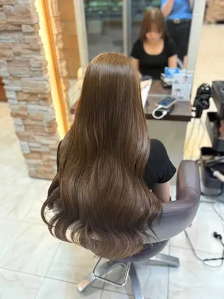 ロング 🎀透明感カラー 🐈ナズナのヘアスタイル