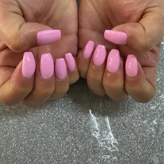 ネイル VIERU 🌈🎀💖のネイルデザイン