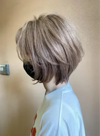 ショート ハイトーン特化サロン 🍑momo🍑のヘアスタイル