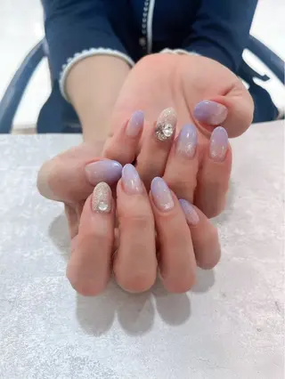 ネイル NailBee銀座店 🤎Akaのネイルデザイン