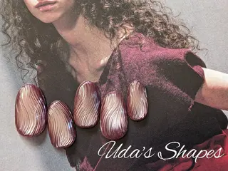 ネイル ウダズシェイプス所属・ウダズシェイプス 〜柏ネイルサロン〜のネイルデザイン