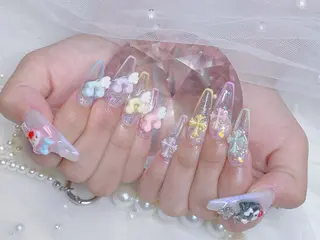 ミディアム Chiin Nail Stylistのネイルデザイン