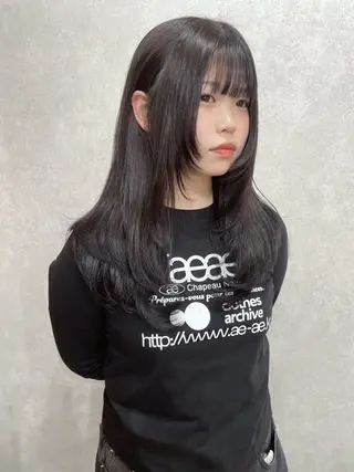 ロング カラー AIRI layer cut hairのヘアスタイル