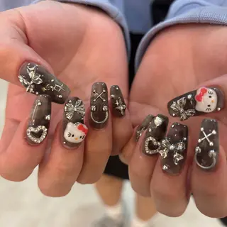 ネイル 栗田 ゆう子のネイルデザイン