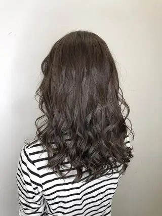 ミディアム カラー brace今里店店長 加井直樹のヘアスタイル