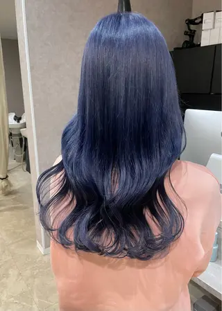 セミロング カラー Taku /ケアハイトーンのヘアスタイル