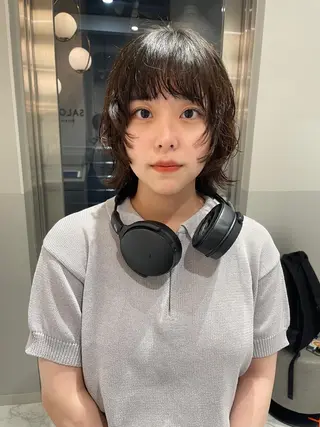 ショート パーマ ヘアアレンジ satsuki 暖色・ブラウンカラーのヘアスタイル