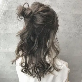ミディアム アワ ダイキのヘアスタイル