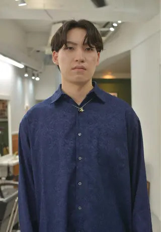 ミディアム パーマ メンズ グランジヘア 無造作ヘアHYUGAのヘアスタイル