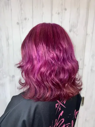 ミディアム ゆぴ☾‪/推しカラー /ハイトーンのヘアスタイル