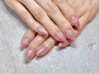 ネイル ネイルサロンフォーユー所属・宮 すずかのネイルデザイン