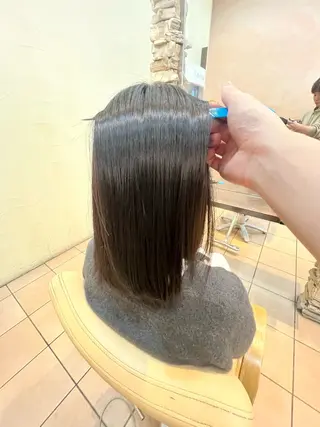 ミディアム パーマ 地毛風ストレート ⚡️下ノ村柊斗⚡️のヘアスタイル