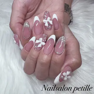ネイル Nailsalon petille所属・H azのネイルデザイン